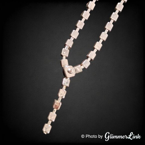 Lovisa Dainty Clear Crystal Lariat Y-Drop Rose Gold Tone Necklace - Picture 9 of 12